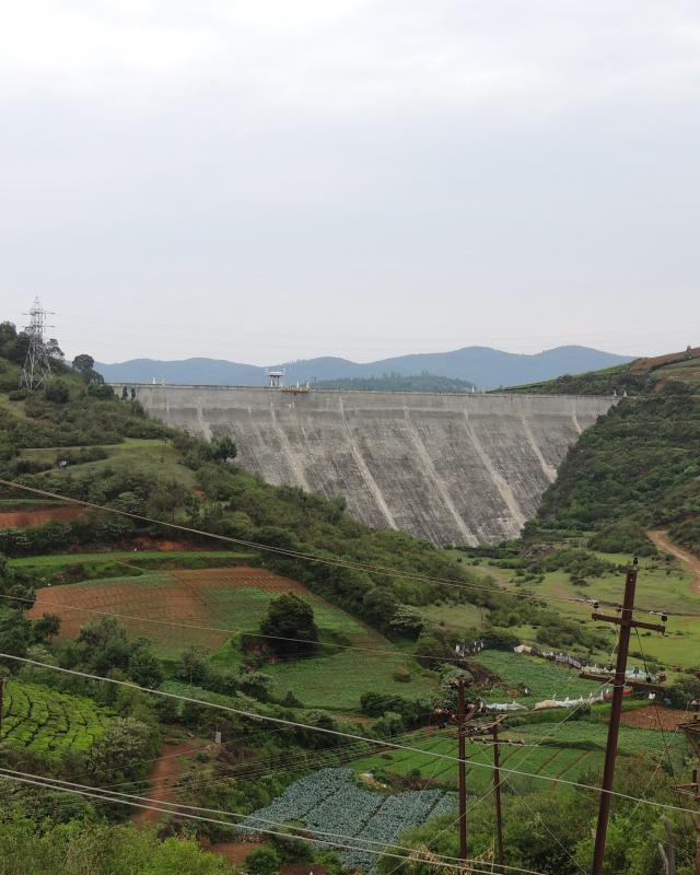 The Emerald Dam is just a short walk from the field station.